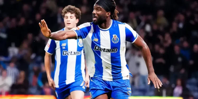 “He’s trying his best” – Porto boss defends Super Eagles striker Terem Moffi after fans’ backlash