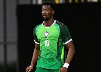 “I’d be surprised” – Former Arsenal star reacts to Emmanuel Fernandez transfer speculations