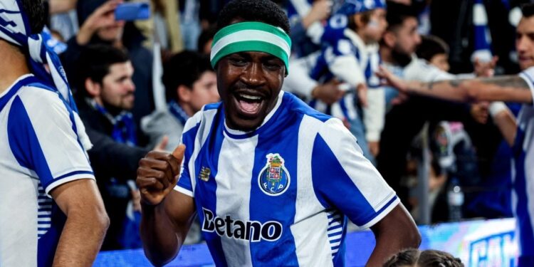 Atalanta eye Super Eagles left-back Sanusi in summer move from Porto