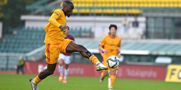 Report: Belgian, Swedish and Austrian clubs chase Nigerian winger at SK Artis Brno