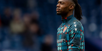 “I need to see more” – Ex-Super Eagles goalkeeper issues Arthur Okonkwo verdict