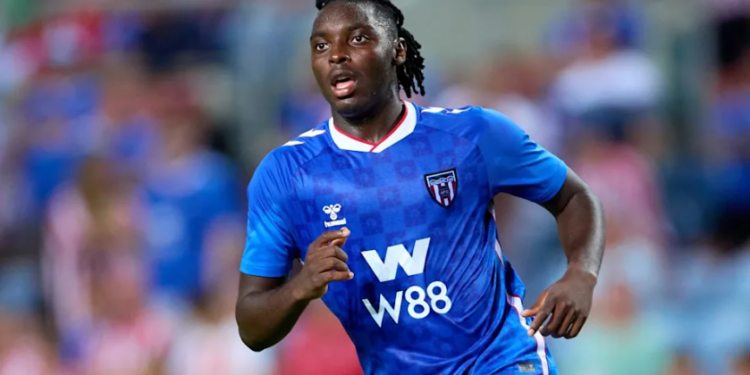 Belgian giants circle Sunderland’s Nigerian prospect ahead of loan exit 