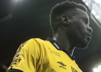 “I will give everything” – Nigerian defender Buhari begins new chapter with Austria Wien