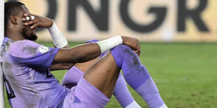 Nwabali’s agent reveals the real reasons why Super Eagles goalkeeper left Chippa United