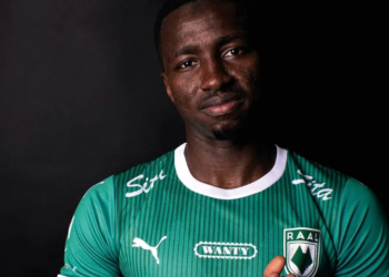 Nigerian forward joins Rafiu Durosinmi in Belgian top-flight after securing summer switch