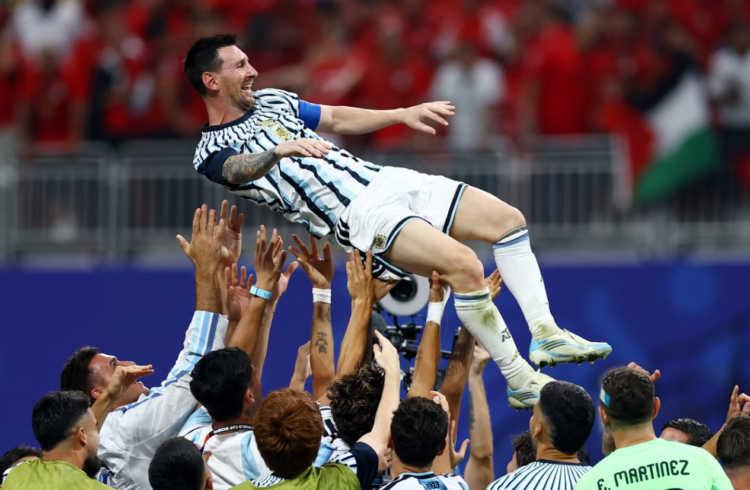 “I don’t know what Messi eats” – Ex-Super Eagles skipper marvels at Argentina superstar’s brilliance 