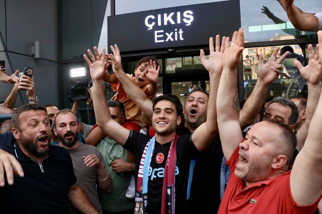 New Trabzonspor forward Aral Simsir sends bold message to Super Eagles striker Onuachu