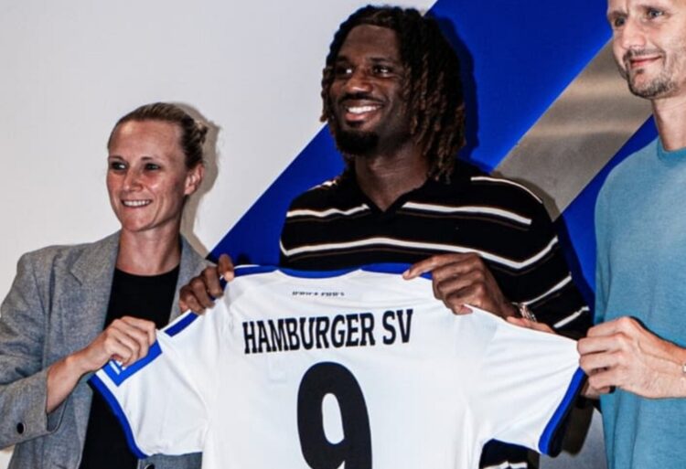 Bundesliga: Super Eagles star completes Hamburg transfer