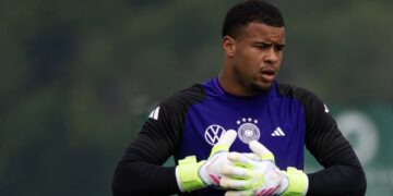 Super Eagles-eligible star suffers transfer setback as Marseille make opening move