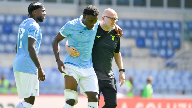 Super Eagles star suffers potential injury setback ahead of September AFCON qualifiers