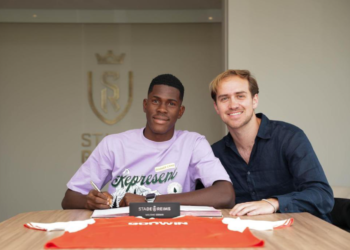 Promising Nigerian teenager signs for French Ligue 2 side Stade Reims
