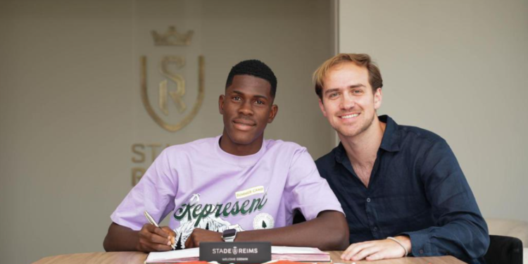 Promising Nigerian teenager signs for French Ligue 2 side Stade Reims