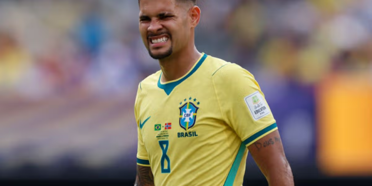 Former Super Eagles skipper issues verdict on Arsenal’s pursuit of Bruno Guimaraes