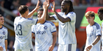 Former Eredivisie striker hails Super Eagles star Tolu Arokodare after impressive Ajax start