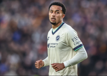 Femi Azeez: Millwall boss issues update on Nigerian star after early substitution in Championship opener