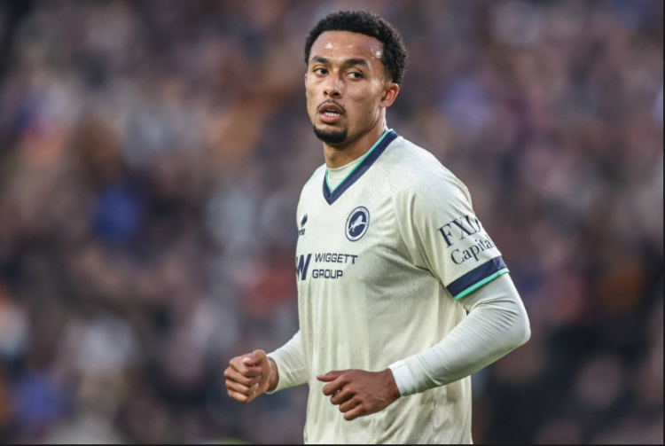 Femi Azeez: Millwall boss issues update on Nigerian star after early substitution in Championship opener