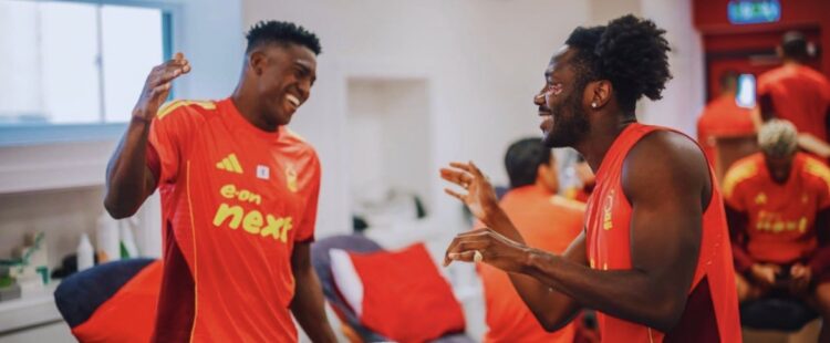 ‘I’m alone now’ – Ola Aina reveals what changed at Forest after Awoniyi’s departure