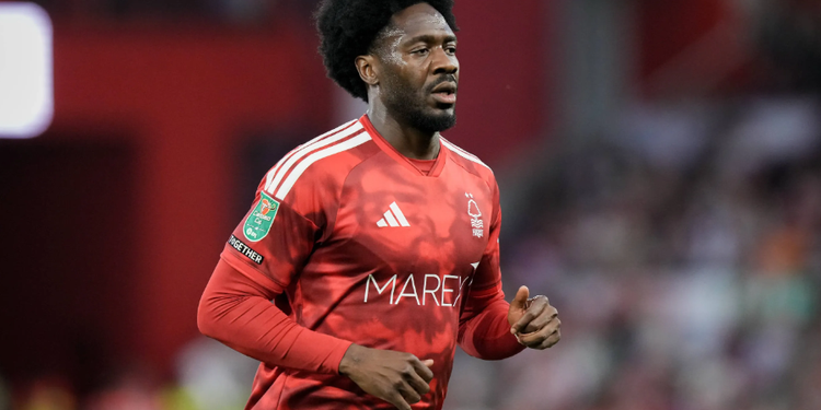 Super Eagles’ Ola Aina sets ambitious Nottm Forest target despite winless start to new season