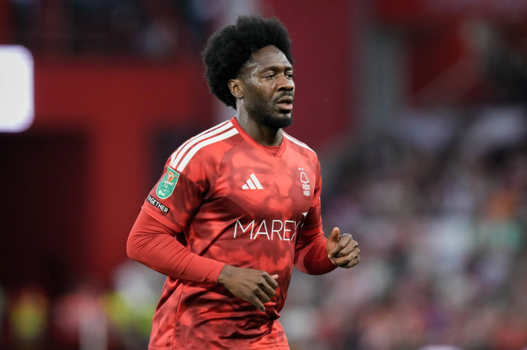 Super Eagles’ Ola Aina sets ambitious Nottm Forest target despite winless start to new season