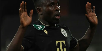 “The coach is the boss” – Nigerian forward reacts after starring in Ferencvaros’ huge Celtic win