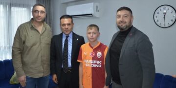 Victor Osimhen makes ‘special’ gesture for Galatasaray fan after family tragedy