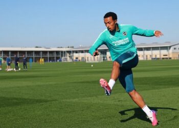 Femi Azeez: ‘Not an injury’ – Brighton boss explains what is happening with Super Eagles winger