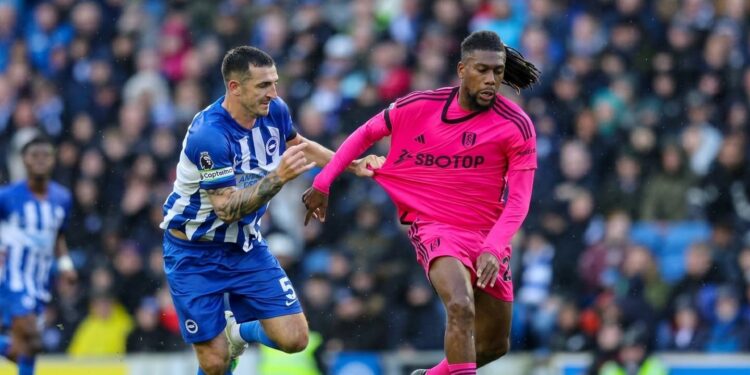 Super Eagles stars Iwobi, Bassey caught up in Fulham crisis as Arbeloa faces sack threat