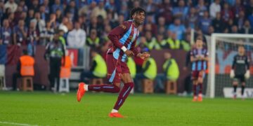 Chibuike Nwaiwu: Biography, stats, salary, net worth, parents, wife, transfer news and FC 26 Ratings