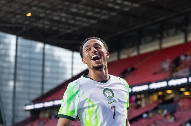 Brighton issue fitness update on Super Eagles forward ahead of Premier League return