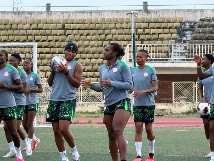 “I’m very pleased” – Eguavoen singles out Super Falcons star for praise ahead of Comoros return leg