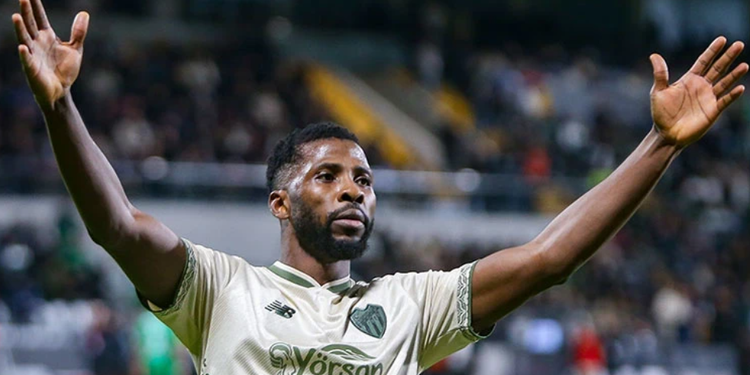 Super Eagles striker makes history after breaking 31-year Turkish football record