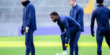 Emmanuel Dennis: Brøndby boss sets clear challenge for Nigerian forward after reintegration